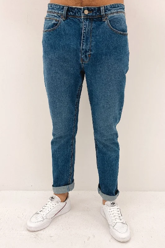 men's slim jeans-A Straight Jean Temper Blue