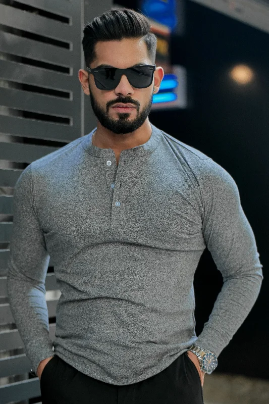 men's chic t-shirts-Grey Self Design Henley T-Shirt