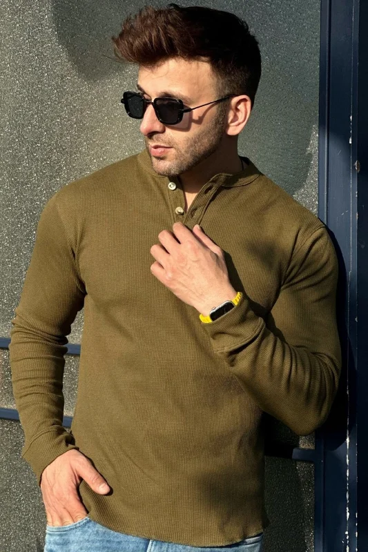 men's performance t-shirts-Olive Self Waffle Knit Henley T-Shirt